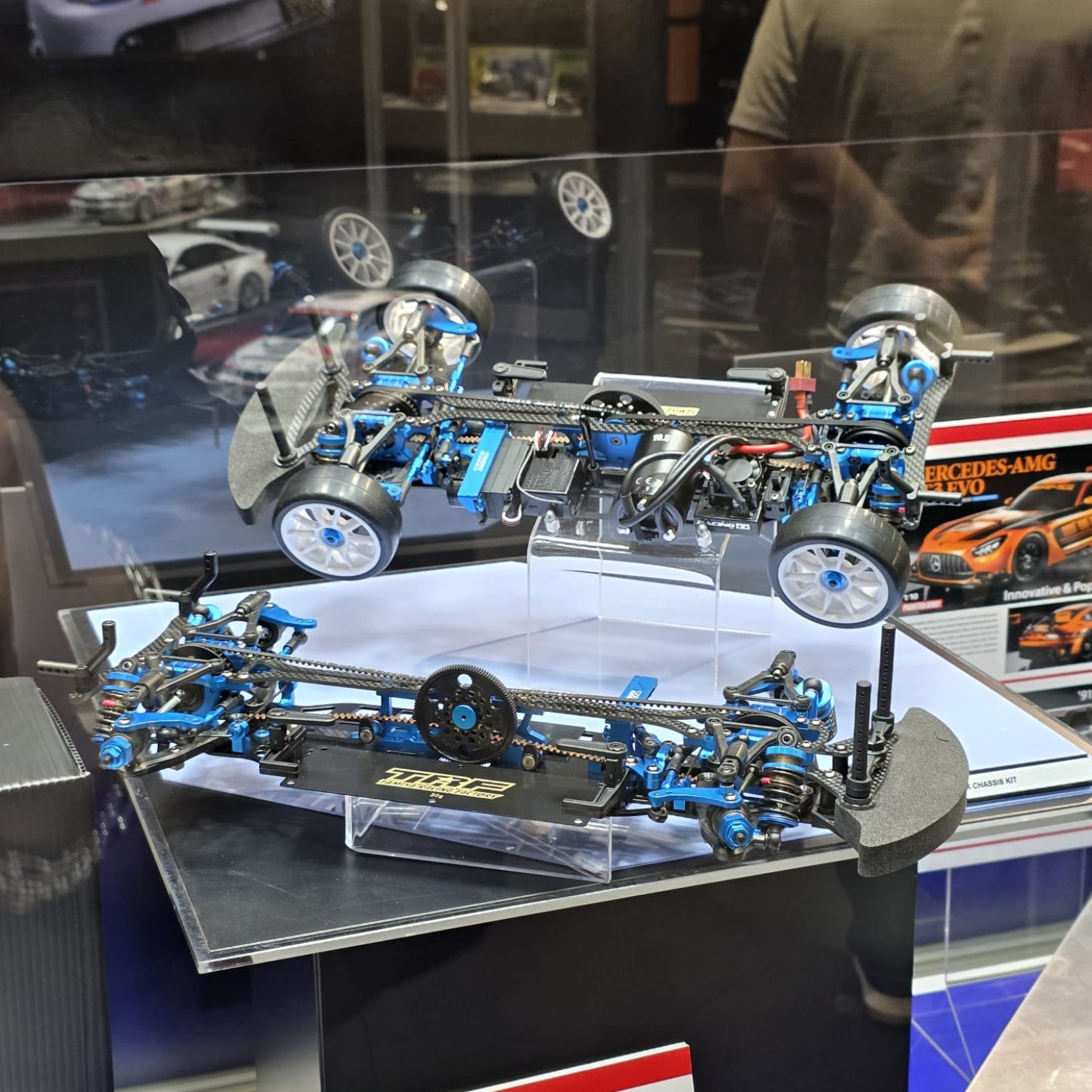日本gp記念タミヤ F201 TUNED CHASSIS KIT ボディー2台 49336: F201 Tuned Chassis Kit from Forum Fodder showroom, Ex