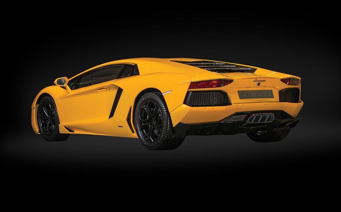 Pocher Lamborghini Aventador LP 700-4 Giallo Orion - RCXX - RC Racing Shop | RC Models | Tuning & Spare Parts for Professionals