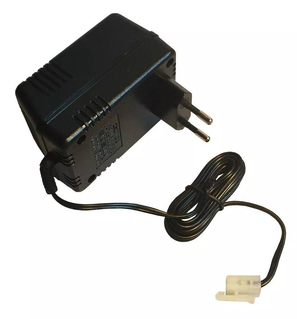 DF-Models NiMH Steckerlader - RCXX - RC Racing Shop | RC Models | Tuning & Spare Parts for Professionals