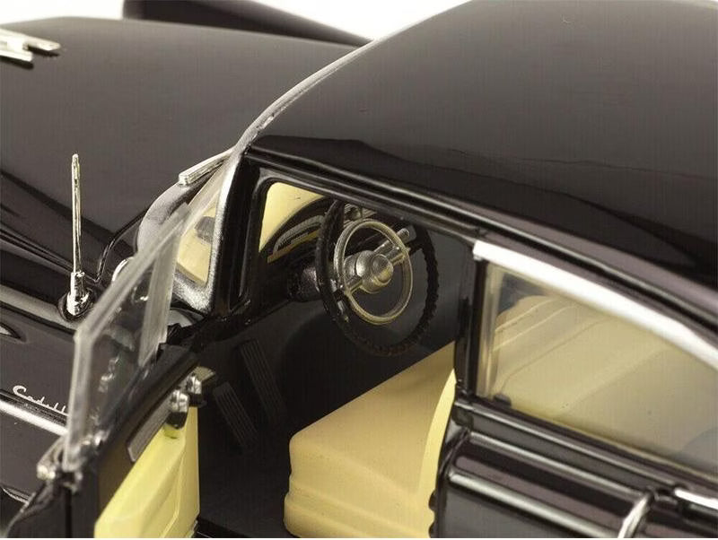 Hollywood 1952 Cadillac Fleetwood Série 60 - 84091