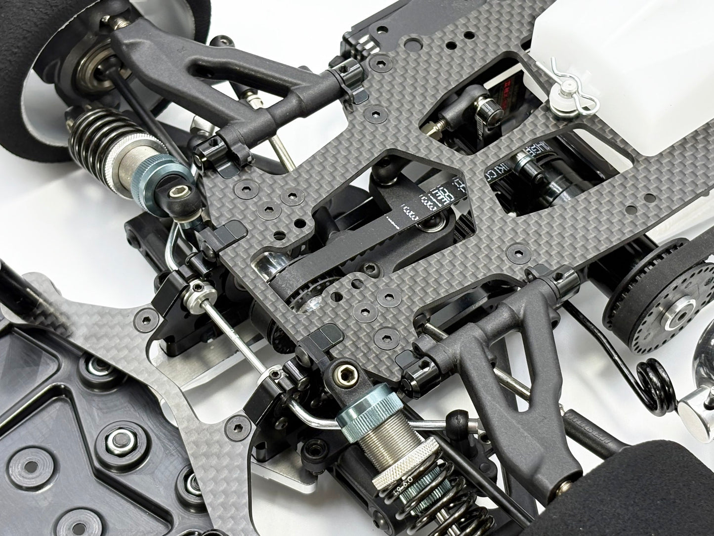 Mugen Seiki MRX7 1/8 On-Road Nitro Car Kit