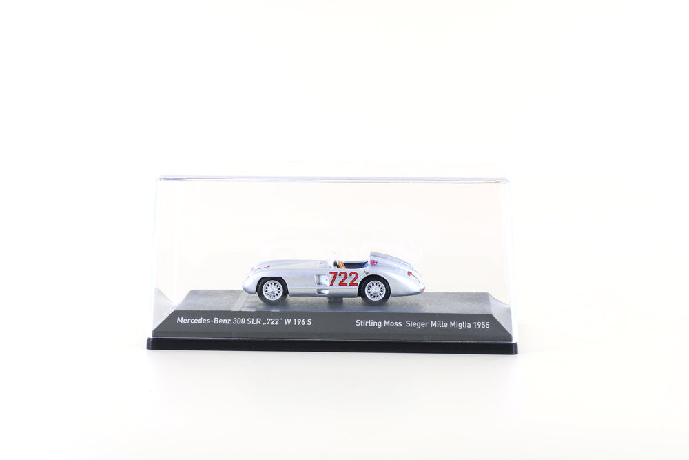 Mercedes-Benz 300 SLR Roadster, n° 722 argent, 2 appuie-têtes, 1/87 - LE87302